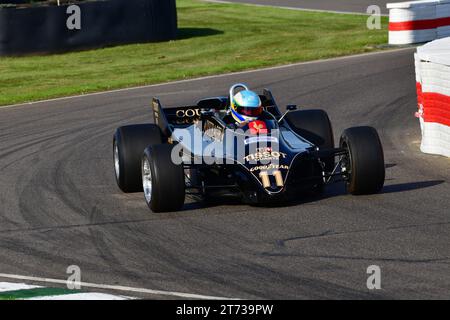 Lotus-Cosworth 88B, questo innovativo telaio doppio non ha corso, 75 anni di Lotus, una sfilata di auto dalla prima versione Austin 7 all'iconica JP Foto Stock