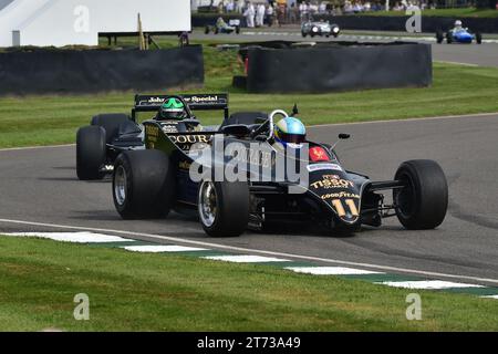 Lotus-Cosworth 88B, questo innovativo telaio doppio non ha corso, 75 anni di Lotus, una sfilata di auto dalla prima versione Austin 7 all'iconica JP Foto Stock