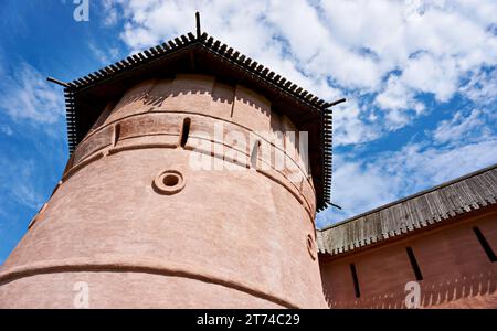 Muro e torre del monastero di Spaso-Evfimievsky a Suzdal, Russia Foto Stock