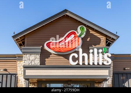 Chili's Bar and Grill è una catena di ristoranti informali americani creata nel 1975 con oltre 1.600 sedi. Foto Stock