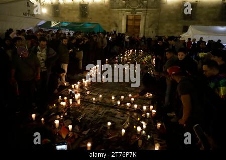 Non esclusiva: 13 novembre 2023, città del Messico, Messico: Le proteste della comunità LGBTTTI + per chiedere chiarimenti sulla morte del magistrato Jesus Ociel Foto Stock