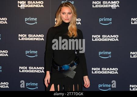 Roma, Italia. 13 novembre 2023. Beatrice Vendramin partecipa al photocall della serie televisiva prime Video 'noi siamo leggenda' a Soho House. Credito: SOPA Images Limited/Alamy Live News Foto Stock