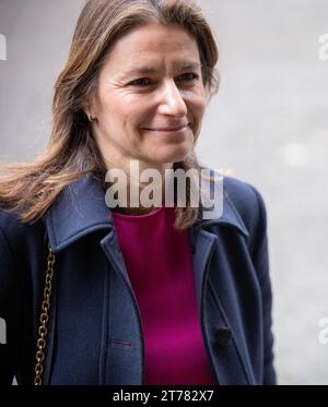 Londra, Regno Unito. 14 novembre 2023. Lucy Frazer, Segretario per la Cultura, lascia una riunione di gabinetto al 10 di Downing Street, Londra. Crediti: Ian Davidson/Alamy Live News Foto Stock