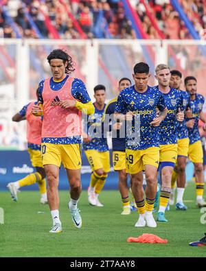 Edinson Caviani e Jorman Campuzano del Boca Juniors durante la partita di Liga Argentina tra CA San Lorenzo e Boca Juniors giocata al Pedro Bidegain Stadium l'8 novembre 2023 a Buenos Aires, in Spagna. (Foto di Santiago Joel Abdala / PRESSINPHOTO) Foto Stock