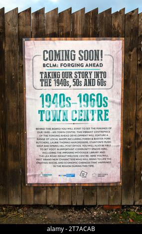Annuncio della prossima mostra che esplora la storia della comunità dagli anni '1940 agli anni '1960 presso la città locale presso il Black Country Living Museum di Dudley Foto Stock