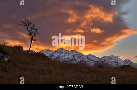 Tramonto nelle Highlands scozzesi Foto Stock