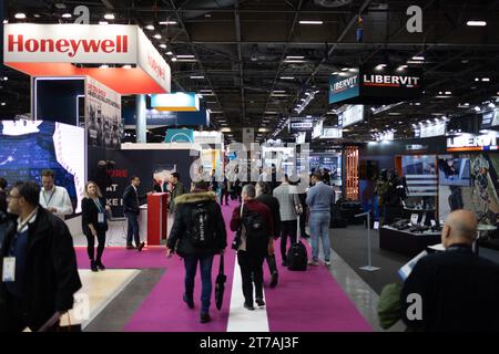 Villepinte, Francia. 14 novembre 2023. Vista generale della fiera internazionale della sicurezza nazionale Milipol, presso il Parc des Expositions di Villepinte, Parigi Surbubs, il 14 novembre 2023. Foto di Raphael Lafargue/ABACAPRESS.COM Credit: Abaca Press/Alamy Live News Foto Stock