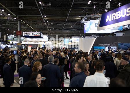 Villepinte, Francia. 14 novembre 2023. Vista generale della fiera internazionale della sicurezza nazionale Milipol, presso il Parc des Expositions di Villepinte, Parigi Surbubs, il 14 novembre 2023. Foto di Raphael Lafargue/ABACAPRESS.COM Credit: Abaca Press/Alamy Live News Foto Stock