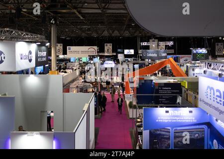 Villepinte, Francia. 14 novembre 2023. Vista generale della fiera internazionale della sicurezza nazionale Milipol, presso il Parc des Expositions di Villepinte, Parigi Surbubs, il 14 novembre 2023. Foto di Raphael Lafargue/ABACAPRESS.COM Credit: Abaca Press/Alamy Live News Foto Stock