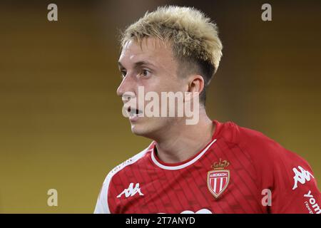 Monaco, Monaco. 5 novembre 2023. Aleksandr Golovin di AS Monaco guarda durante la partita di Ligue 1 allo Stade Louis II di Monaco. Il credito fotografico dovrebbe leggere: Jonathan Moscrop/Sportimage Credit: Sportimage Ltd/Alamy Live News Foto Stock