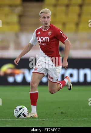 Monaco, Monaco. 5 novembre 2023. Aleksandr Golovin di Monaco durante la partita di Ligue 1 allo Stade Louis II di Monaco. Il credito fotografico dovrebbe leggere: Jonathan Moscrop/Sportimage Credit: Sportimage Ltd/Alamy Live News Foto Stock