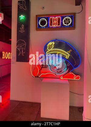 Museo d'arte al neon di Glendale, CA Foto Stock