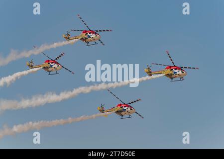 Sarang display Team al Dubai Air Show 2023 a Dubai, Emirati Arabi Uniti Foto Stock