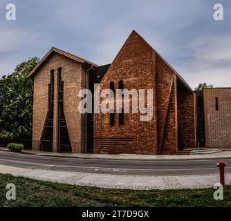 Brewery Castle Mill - bailey. Castello di Ordensburg costruito dall'ordine Teutonico a Olsztyn. Olsztyn è una città sul fiume Lyna, nel nord-est della Polonia. Olsztyn è c Foto Stock