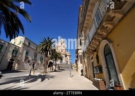 Ragusa. Piazza Duomo a Ibla. Sicilia. Italia Foto Stock