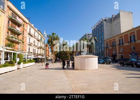 Corso Vittorio Emanuele II. Bari. Puglia. Italia Foto Stock