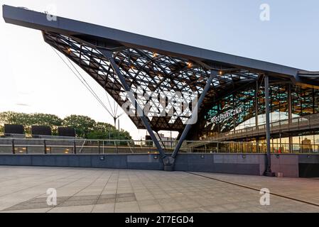 Stazione ferroviaria "Lodz Fabryczna". Città di Lodz, Polonia. Foto Stock