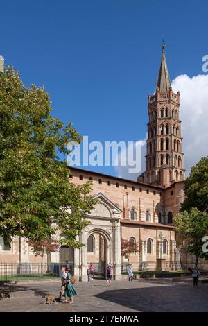 Il 12thC romanica Basilica de St Sernin, Toulouse Haute Garonne, Midi Pirenei, Francia Foto Stock