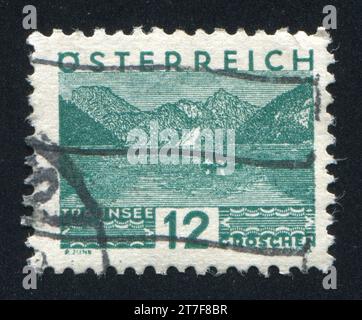 AUSTRIA - CIRCA 1932: Timbro stampato dall'Austria, mostra Traunsee, circa 1932 Foto Stock