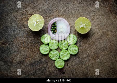 BAGROUND VEGITABLE IN LEGNO Foto Stock