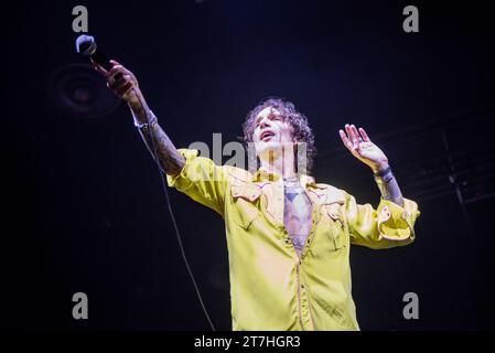 Nonantola, Italia. 15 novembre 2023. Justin Hawkins (The Darkness) Credit: Independent Photo Agency/Alamy Live News Foto Stock