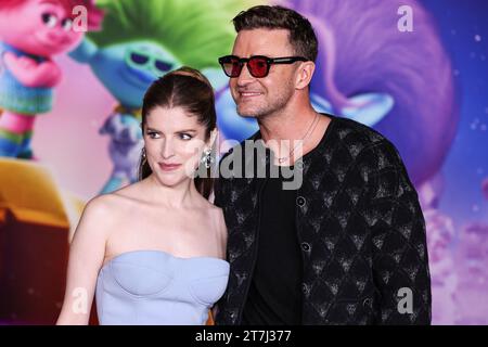 Hollywood, Stati Uniti. 15 novembre 2023. HOLLYWOOD, LOS ANGELES, CALIFORNIA, USA - 15 NOVEMBRE: Anna Kendrick e Justin Timberlake arrivano al Los Angeles Special Screening della DreamWorks Animation e della Universal Pictures 'Trolls Band Together' tenutosi al TCL Chinese Theatre IMAX il 15 novembre 2023 a Hollywood, Los Angeles, California, Stati Uniti. (Foto di Xavier Collin/Image Press Agency) credito: Image Press Agency/Alamy Live News Foto Stock