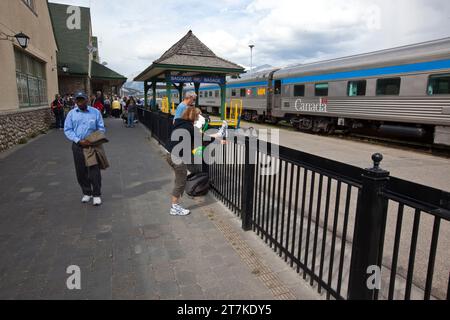 IL TRENO PASSEGGERI TRANSCONTINENTALE CANADESE TORONTO VANCOUVER Foto Stock