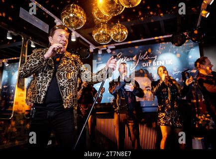 AMSTERDAM - Gerard Joling durante la presentazione del suo nuovo album dit Ben Ik. ANP REMKO DE WAAL netherlands Out - belgium Out Foto Stock