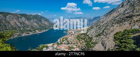 Baia di Cattaro, Montenegro. Vista panoramica. Foto Stock