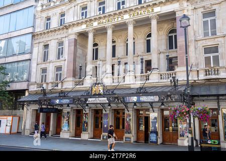 His Majesty's Theatre in Haymarket Street Londra West End con il fantasma dell'Opera, Londra, Inghilterra, Regno Unito, 2023 Foto Stock