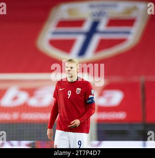 Oslo, Norvegia. 16 novembre 2023. Oslo, Norvegia, 16 novembre 2023: Erling Braut Haaland (9 Norvegia) sono visti durante la partita amichevole di calcio internazionale tra Norvegia e Isole Faroe allo Stadio Ullevaal di Oslo, Norvegia. (Ane Frosaker/SPP) credito: SPP Sport Press Photo. /Alamy Live News Foto Stock