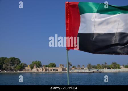 L'Heritage Village sul tthe creek, Dubai Emirati Arabi Uniti Foto Stock