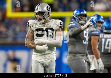 Detroit, mi, USA: Il defensive end dei Las Vegas Raiders Maxx Crosby (98) in mezzo a una partita nella NFL contro i Detroit Lions al Ford Field, lunedì Foto Stock