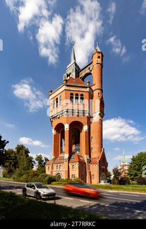 Polen, Breslau, auf dem foto der Wasserturm Breslau auf der ul. Sudecka 125a *** 11 09 2023, Polonia. 11 settembre 2023. Wroclaw, nella foto la torre d'acqua Wroclaw on ul Sudecka 125a Credit: Imago/Alamy Live News Foto Stock