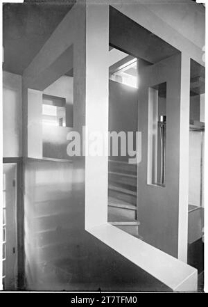 Martin Gerlach jun. Haus Hans e Anny Moller, Vienna XVIII., Starkfriedgasse 19, scale al piano superiore. Forte 1927-1928; Aufnahme 1930 Foto Stock