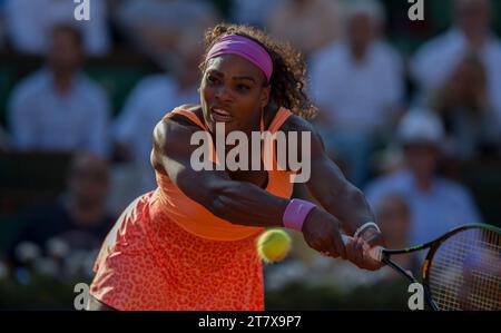 Serena WILLIAMS of USA durante il Roland Garros 2015, French Tennis Open Day 12 il 4 giugno 2015 allo stadio Roland Garros di Parigi. Foto Loic Baratoux/DPPI Foto Stock