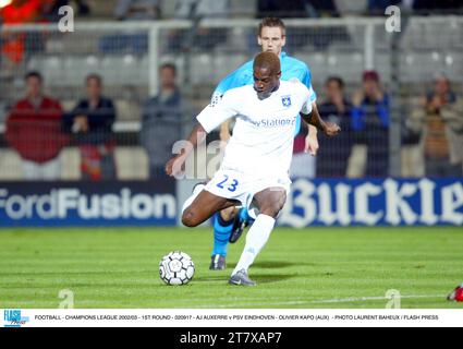 CALCIO - CHAMPIONS LEAGUE 2002/03 - 1° TURNO - 020917 - AJ AUXERRE / PSV EINDHOVEN - OLIVIER KAPO (AUX) - FOTO LAURENT BAHEUX / FLASH PRESS Foto Stock