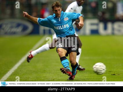 CALCIO - CHAMPIONS LEAGUE 2002/03 - 1° TURNO - 020917 - AJ AUXERRE / PSV EINDHOVEN - JAN HEINTZE (PSV) - FOTO LAURENT BAHEUX / FLASH PRESS Foto Stock