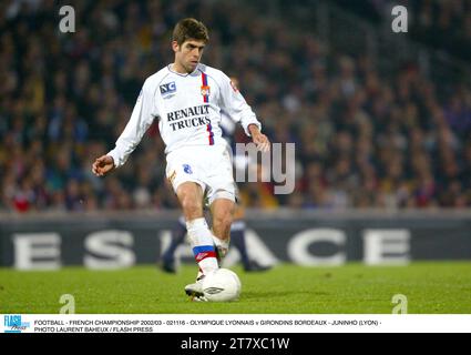 CALCIO - CAMPIONATO FRANCESE 2002/03 - 021116 - OLYMPIQUE LYONNAIS / GIRONDINS BORDEAUX - JUNINHO (LIONE) - FOTO LAURENT BAHEUX / FLASH PRESS Foto Stock