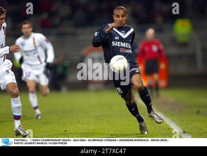 CALCIO - CAMPIONATO FRANCESE 2003/04 - 28/01/2004 - OLYMPIQUE LYONNAIS / GIRONDINS BORDEAUX - DEIVID (BOR) - FOTO LAURENT BAHEUX / FLASH PRESS Foto Stock