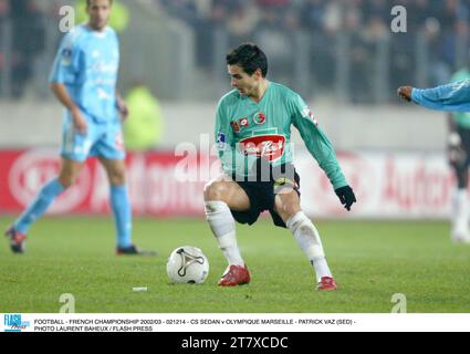 CALCIO - CAMPIONATO FRANCESE 2002/03 - 021214 - CS SEDAN / OLYMPIQUE MARSEILLE - PATRICK VAZ (SED) - FOTO LAURENT BAHEUX / FLASH PRESS Foto Stock