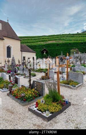 Cimitero, Convento di Neustift, Bressanone, alto Adige, Italia, Europa Foto Stock