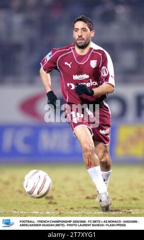 CALCIO - CAMPIONATO FRANCESE 2005/2006 - FC METZ V AS MONACO - 04/03/2006 - ABDELNASSER OUADAH (METZ) - FOTO LAURENT BAHEUX / FLASH PRESS Foto Stock