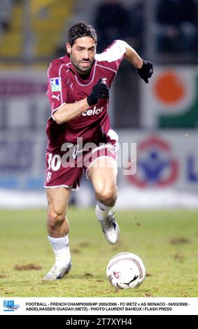 CALCIO - CAMPIONATO FRANCESE 2005/2006 - FC METZ V AS MONACO - 04/03/2006 - ABDELNASSER OUADAH (METZ) - FOTO LAURENT BAHEUX / FLASH PRESS Foto Stock