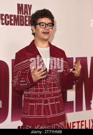 Los Angeles, USA. 16 novembre 2023. Gaten Matarazzo arriva alla premiere di "maggio dicembre" di Los Angeles tenutasi presso l'Academy Museum di Los Angeles, CA. Il 16 novembre 2023 © Majil/ Credit: AFF/Alamy Live News Foto Stock