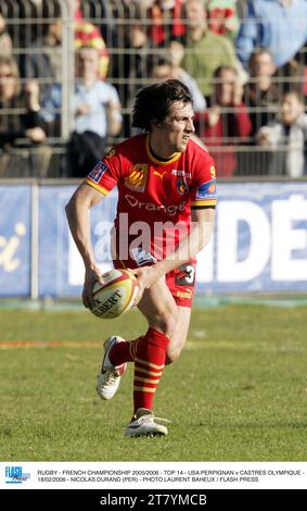 RUGBY - CAMPIONATO FRANCESE 2005/2006 - TOP 14 - USA PERPIGNAN / CASTRES OLYMPIQUE - 18/02/2006 - NICOLAS DURAND (PER) - FOTO LAURENT BAHEUX / FLASH PRESS Foto Stock