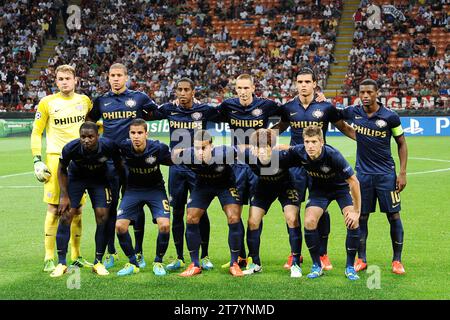 CALCIO - UEFA CHAMPIONS LEAGUE 2013/2014 - PLAY-OFF - ANDATA 2 - AC MILANO / PSV EINDHOVEN - MILANO (ITALIA) - 28/08/2013 - FOTO MASSIMO CEBRELLI / DPPI - PSV TEAM Foto Stock