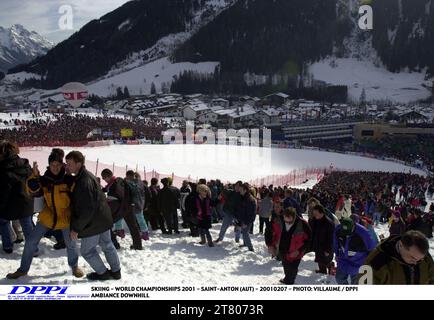 SCI - CAMPIONATI DEL MONDO 2001 - SAINT-ANTON (AUT) - 20010207 - FOTO: VILLAUME / DPPI AMBIANCE DOWNHILL # 20000258 309 Foto Stock