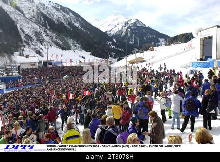 SCI - CAMPIONATI DEL MONDO 2001 - SAINT-ANTON (AUT) - 20010207 - FOTO: VILLAUME / DPPI AMBIANCE DOWNHILL # 20000258 307 Foto Stock