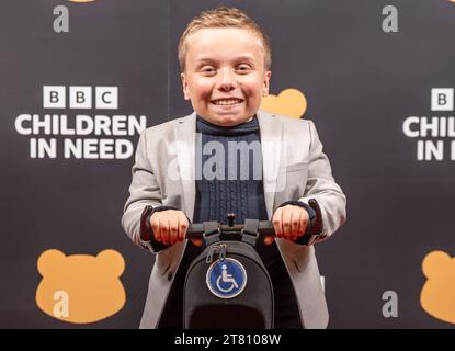 Lenny Rush alla BBC Children in Need Telethon ai BBC Studios di Salford. BBC Children in Need sostiene i bambini e i giovani colpiti da diversi svantaggi come la povertà, il disagio, la disabilità, la malattia o il trauma. Data immagine: Venerdì 17 novembre 2023. Foto Stock